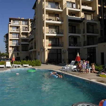 Apart-hotel Tourist Complex Rose Village 2*